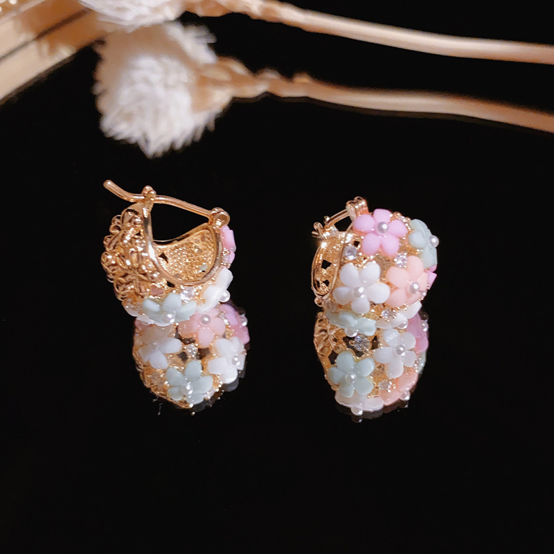 Fashionable Zircon Pearl Flowe - огляд і ціна Wedding Hampers