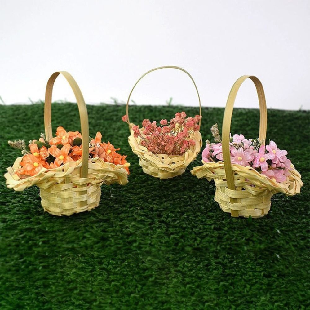 Mini Braid Flower Baskets with - огляд і ціна Wedding Hampers
