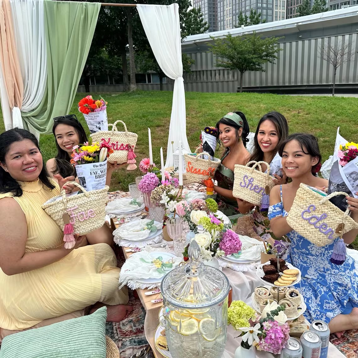 Personalized Straw Beach Bag,  - огляд і ціна Wedding Hampers